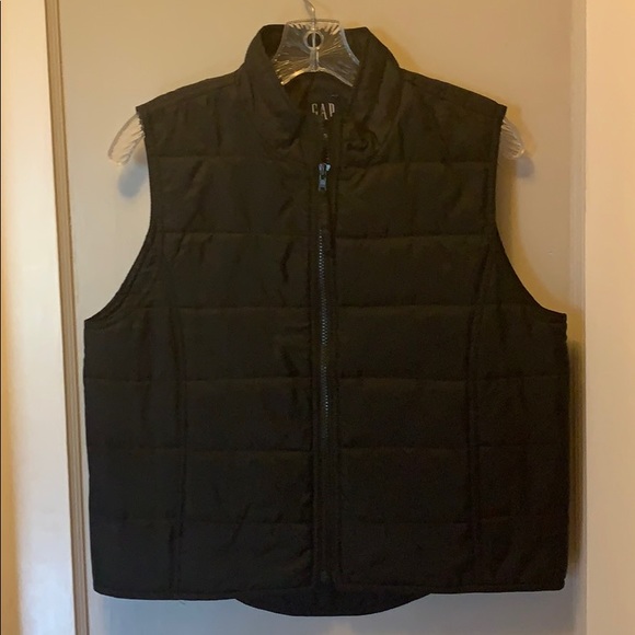 GAP Jackets & Blazers - Gap quilted vest